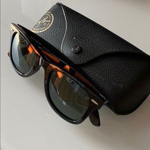 Ray- ban original wayfarer classic